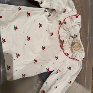 The Beaufort Bonnet Company White top  with Red Hearts valentines 2t shirt